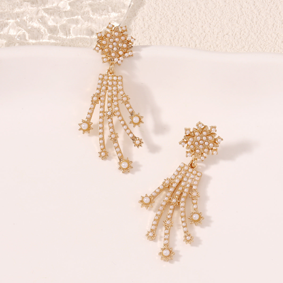 Beautiful Pearl Earring with Unique Style