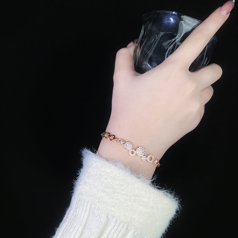 Beautiful Bracelet with Unique Style