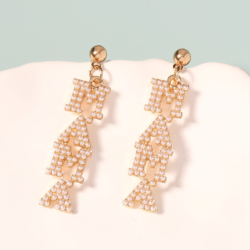 Charming Pearl Earring for Any Occasion