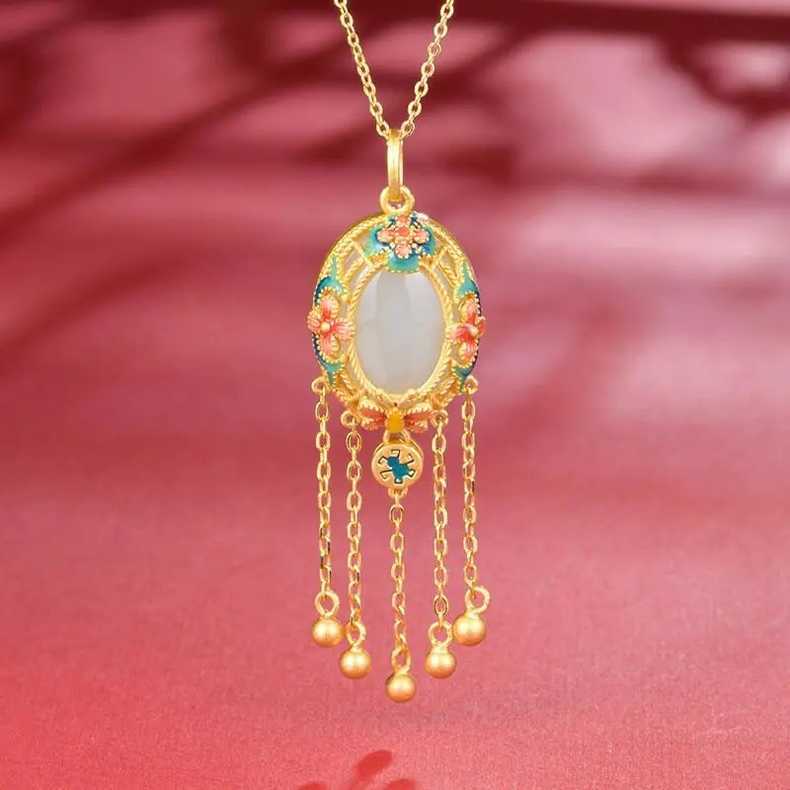 Vintage Handmade Silver Pendant