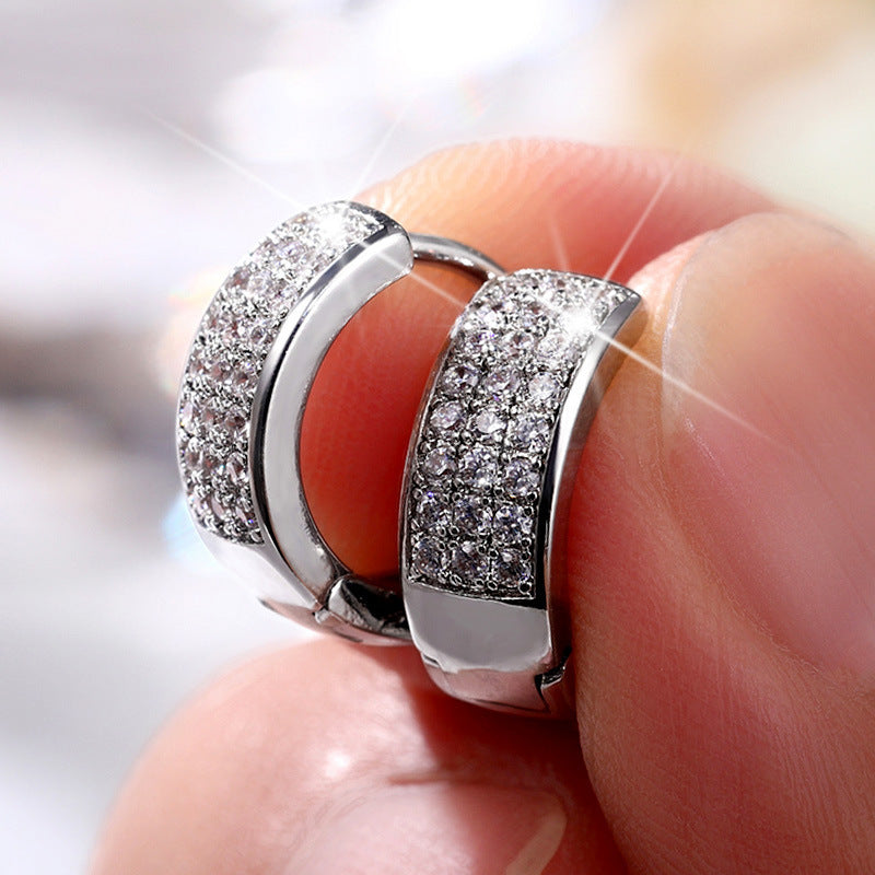 Charming Earring for Any Occasion