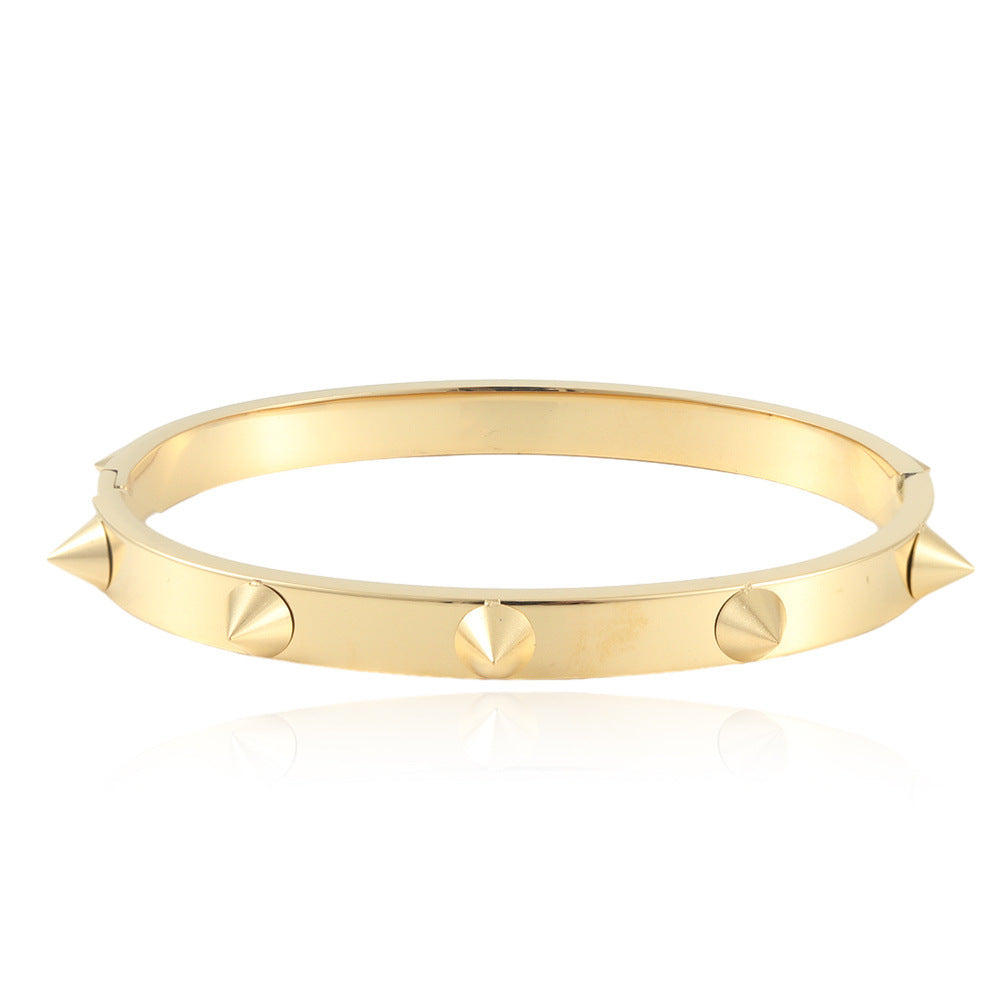 Charming Bracelet for Any Occasion