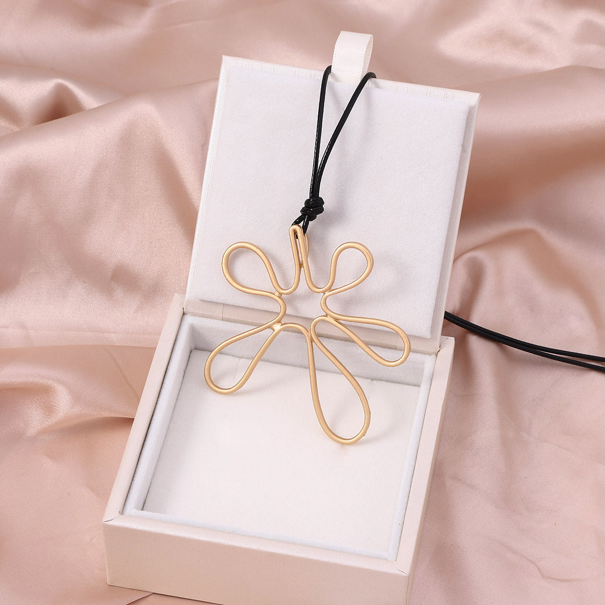 Beautiful Necklace with Unique Style