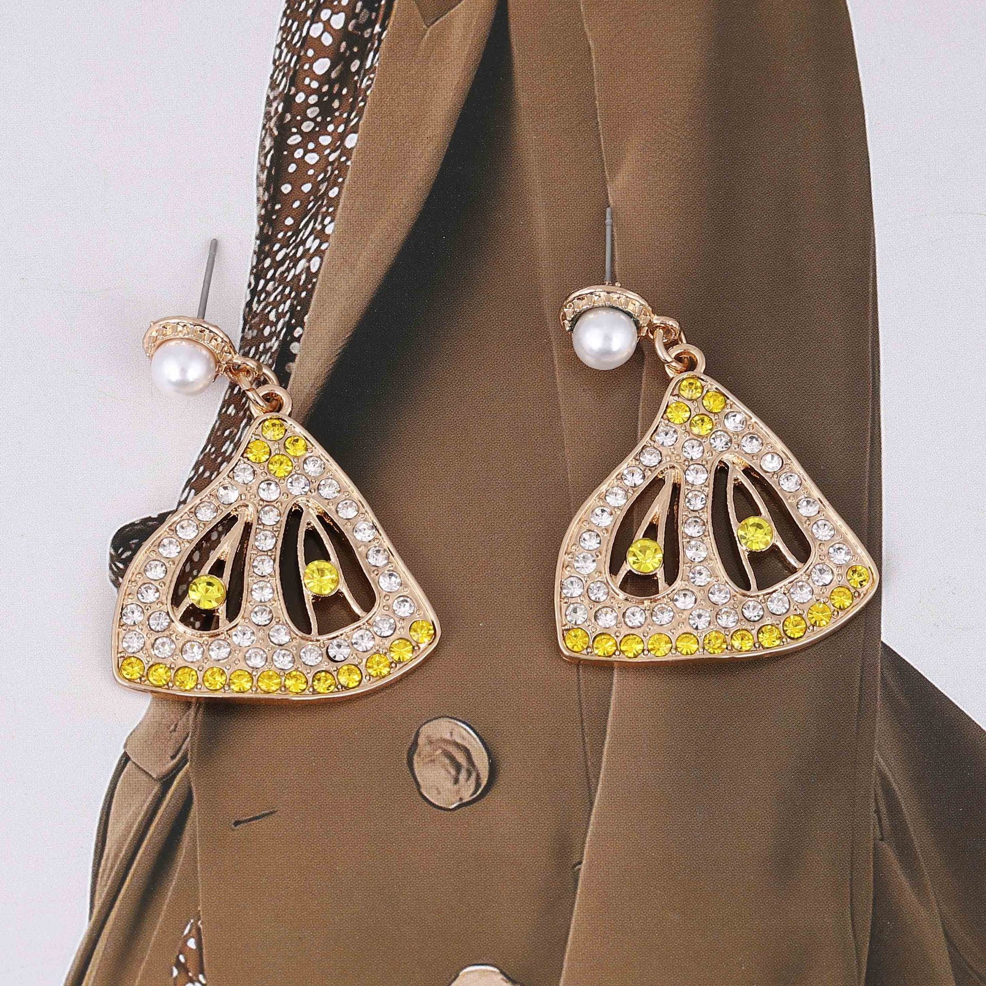 Vintage Handmade Earring