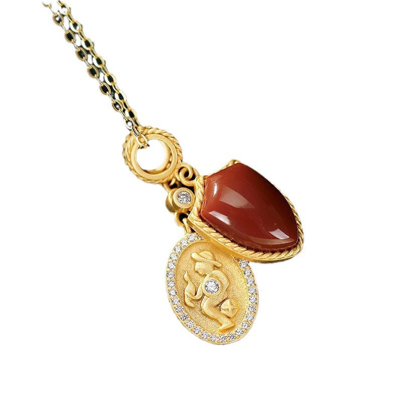 Beautiful Gold Necklace with Unique Style