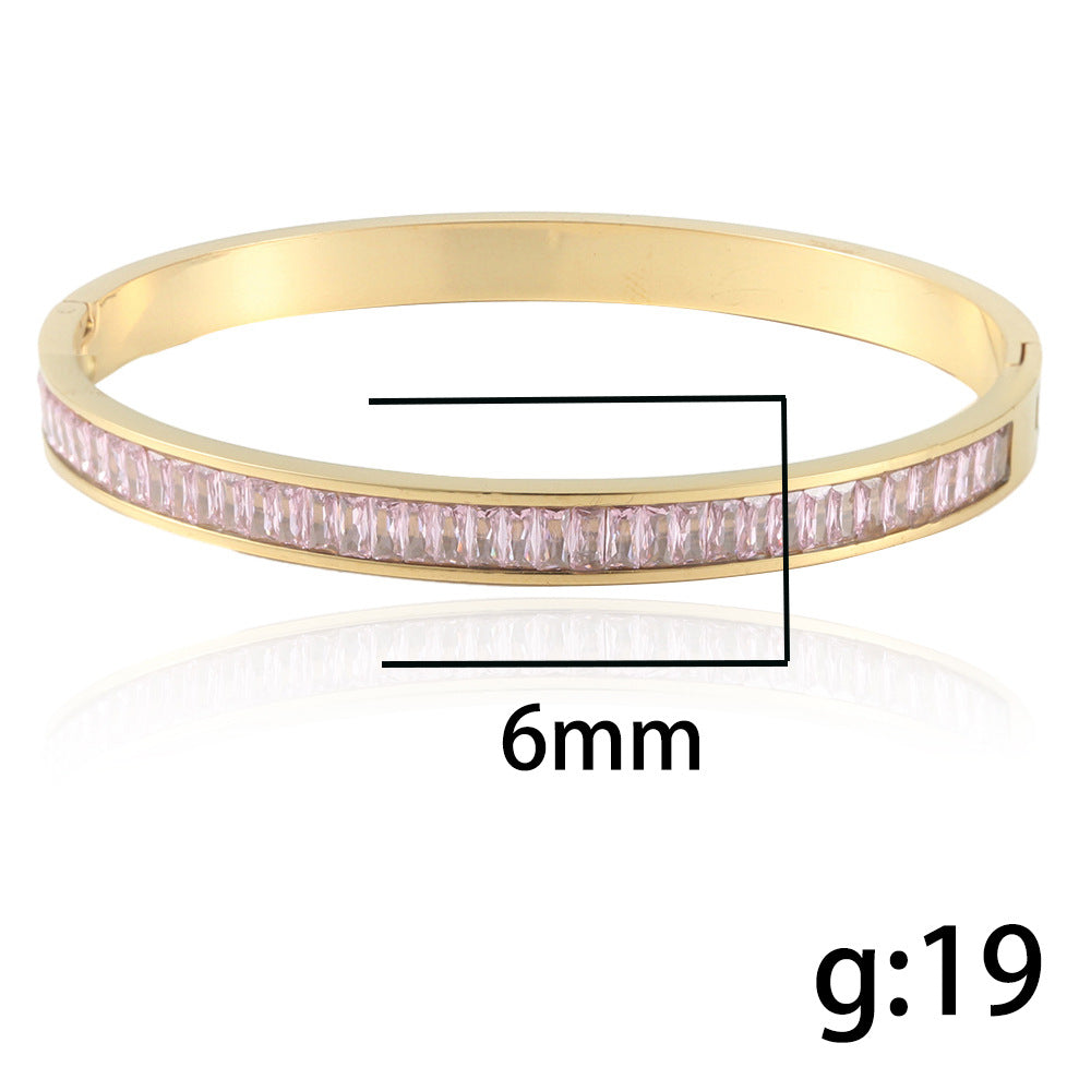 Beautiful Bracelet with Unique Style