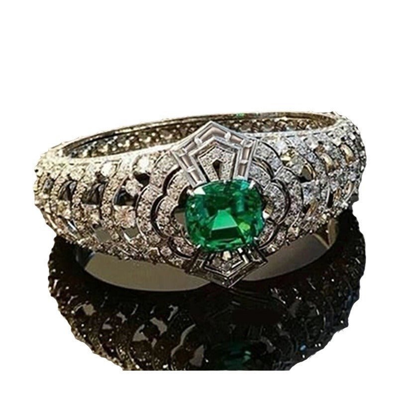 Beautiful Ring with Unique Style