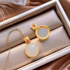 Beautiful Gold Necklace with Unique Style