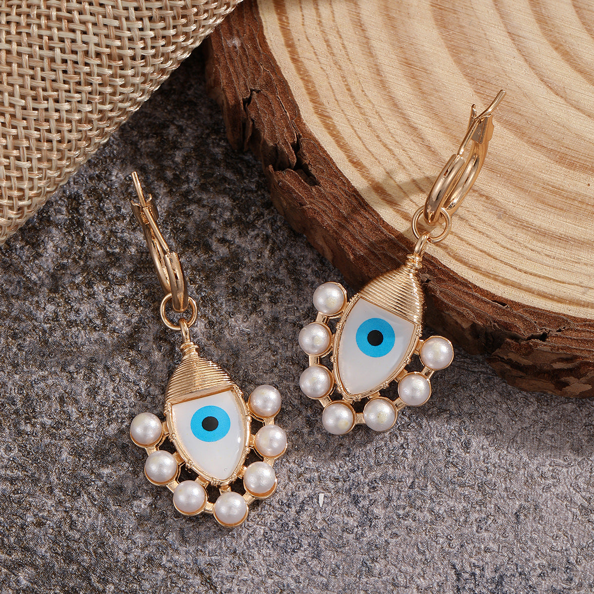 Beautiful Earring with Unique Style