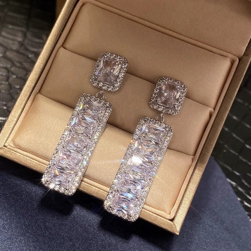 Beautiful Earring with Unique Style