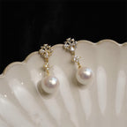 Beautiful Pearl Earring with Unique Style