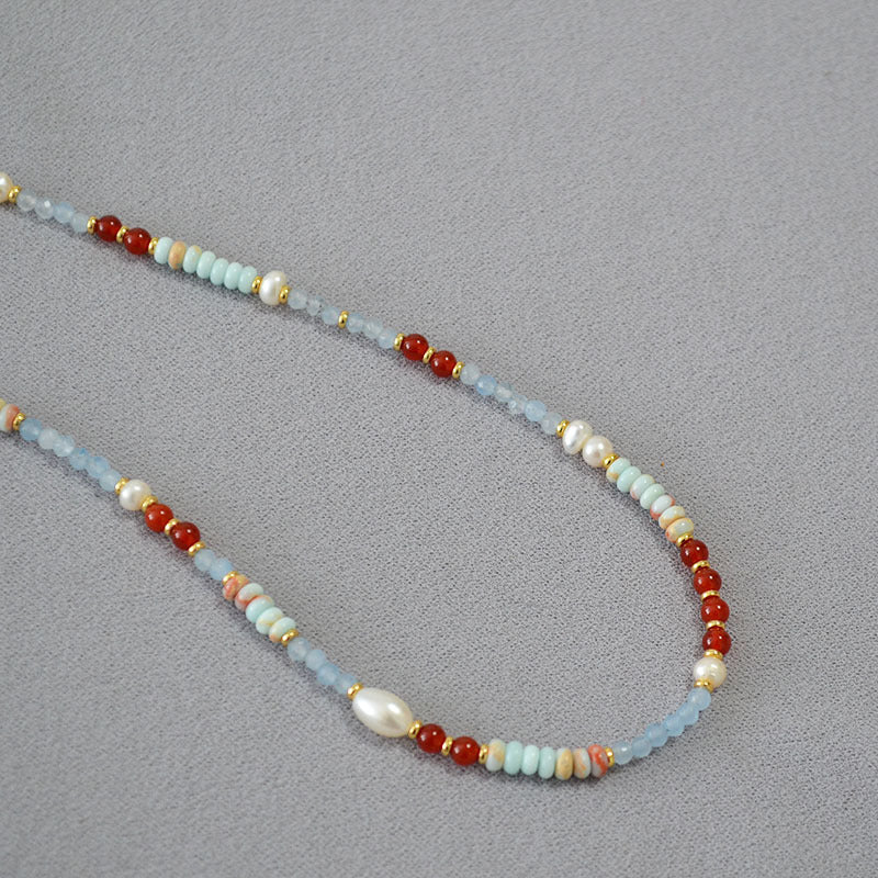 Beautiful Pearl Necklace with Unique Style