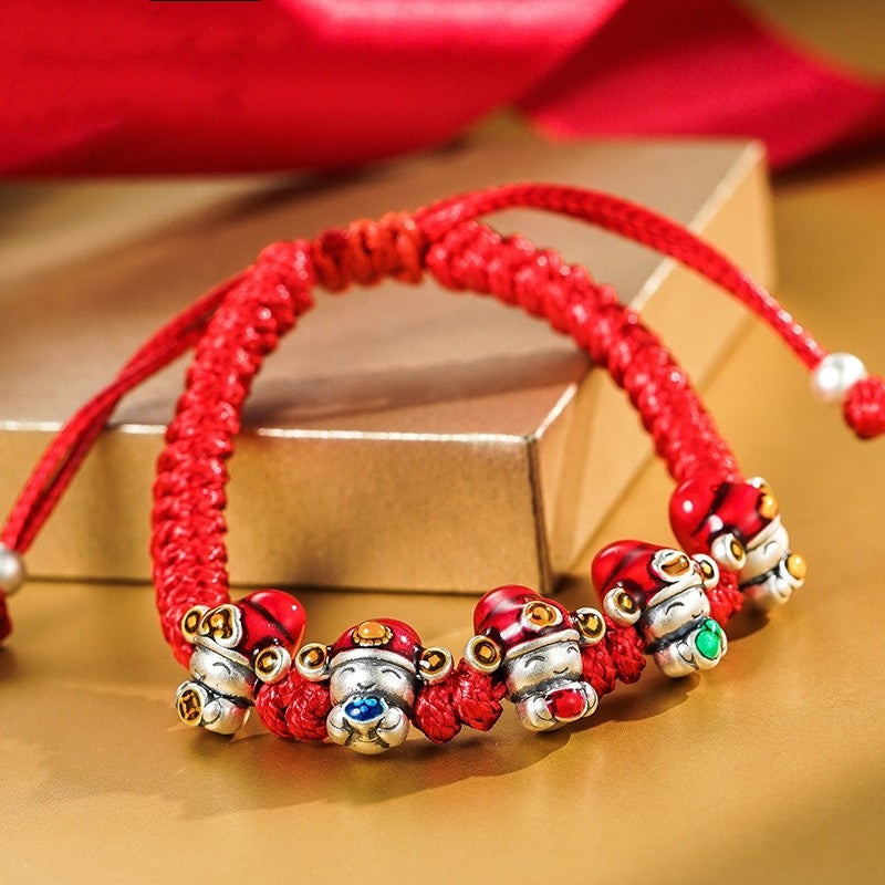 Beautiful Silver Bracelet with Unique Style