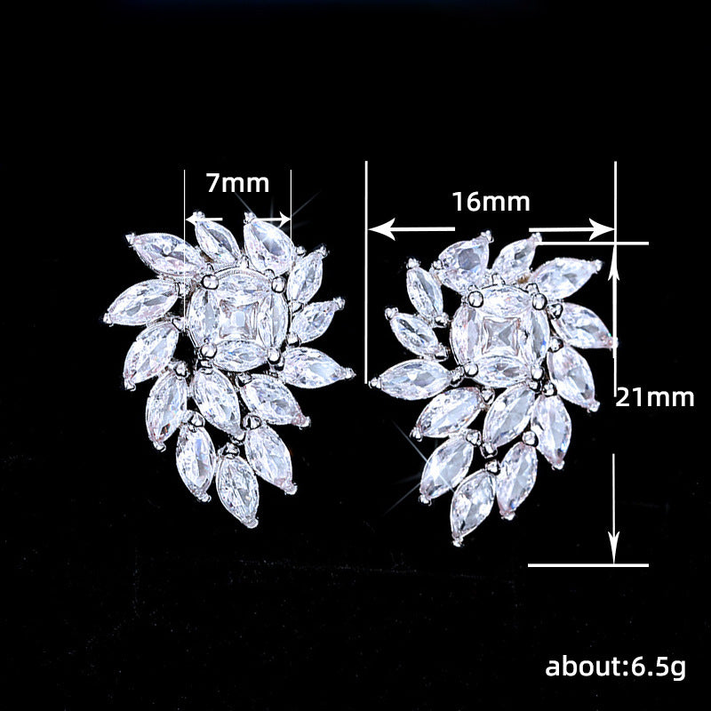 Romantic Earring for Special Moments