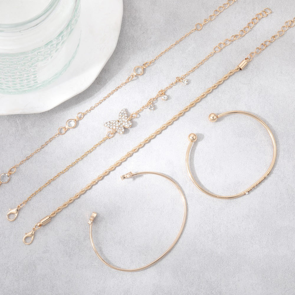 Beautiful Gold Bracelet with Unique Style