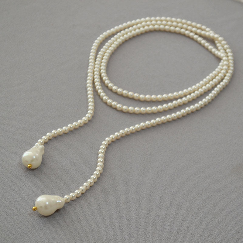 Beautiful Pearl Necklace with Unique Style