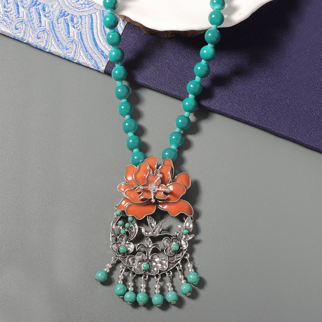 Beautiful Necklace with Unique Style