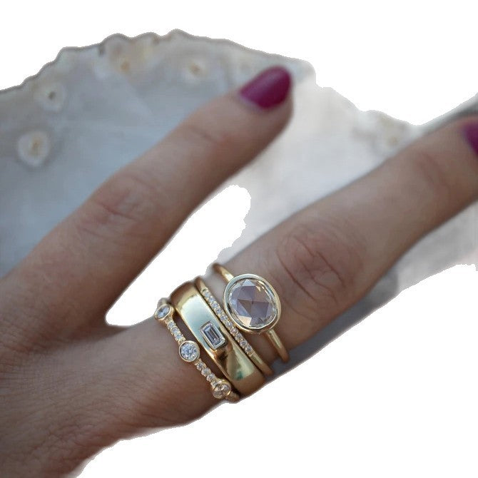 Beautiful Gold Ring with Unique Style