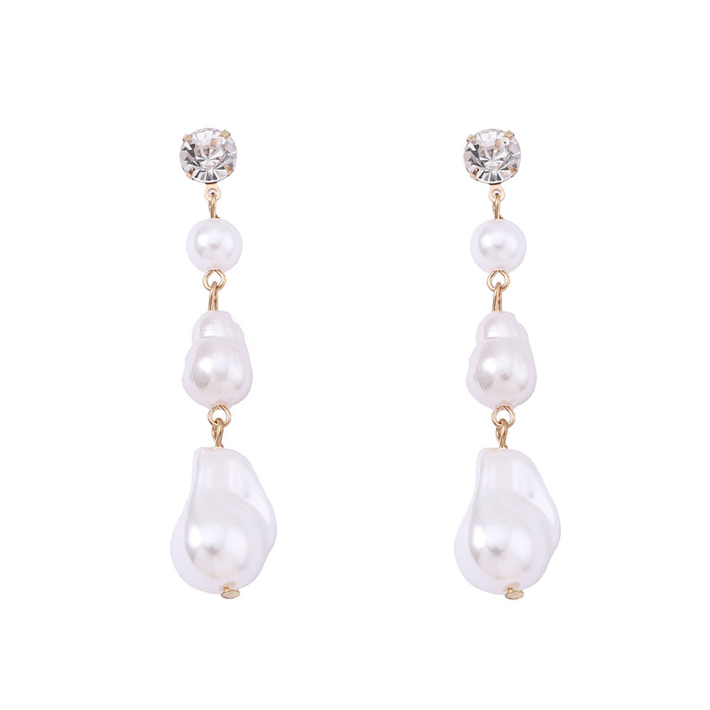 Beautiful Pearl Earring with Unique Style
