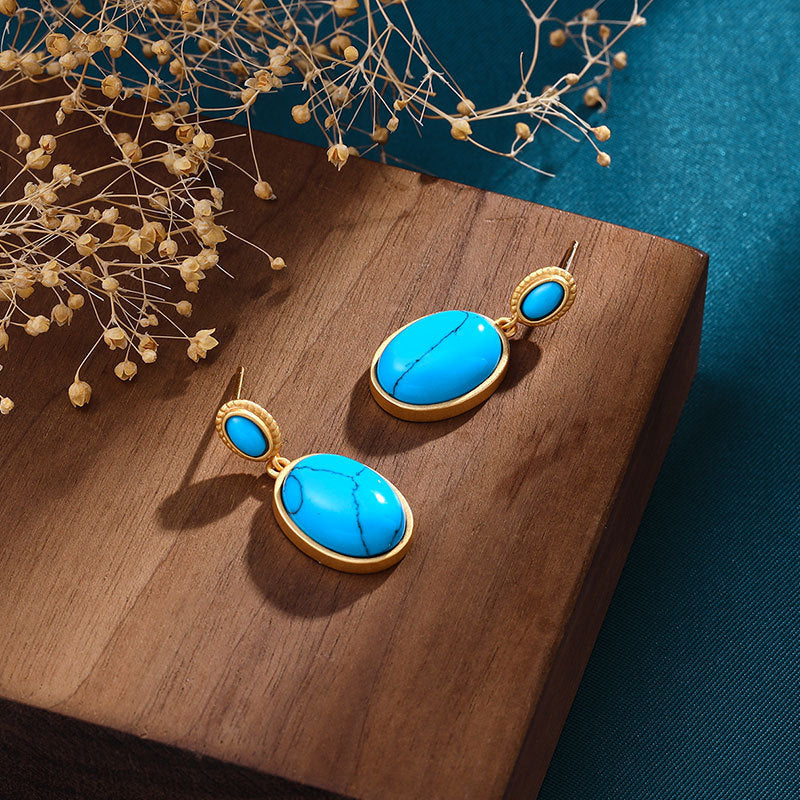 Vintage Handmade Gold Earring