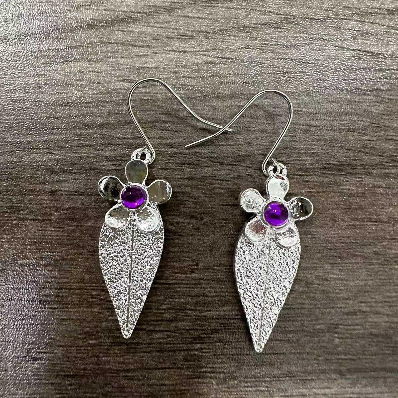 Vintage Handmade Earring