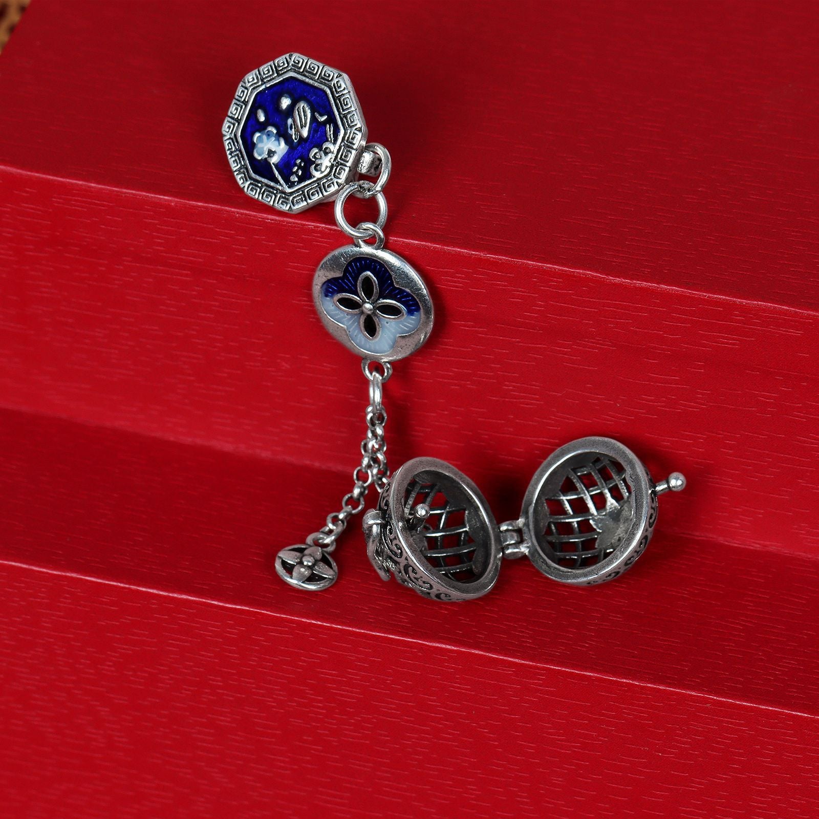 Vintage Handmade Silver Piece