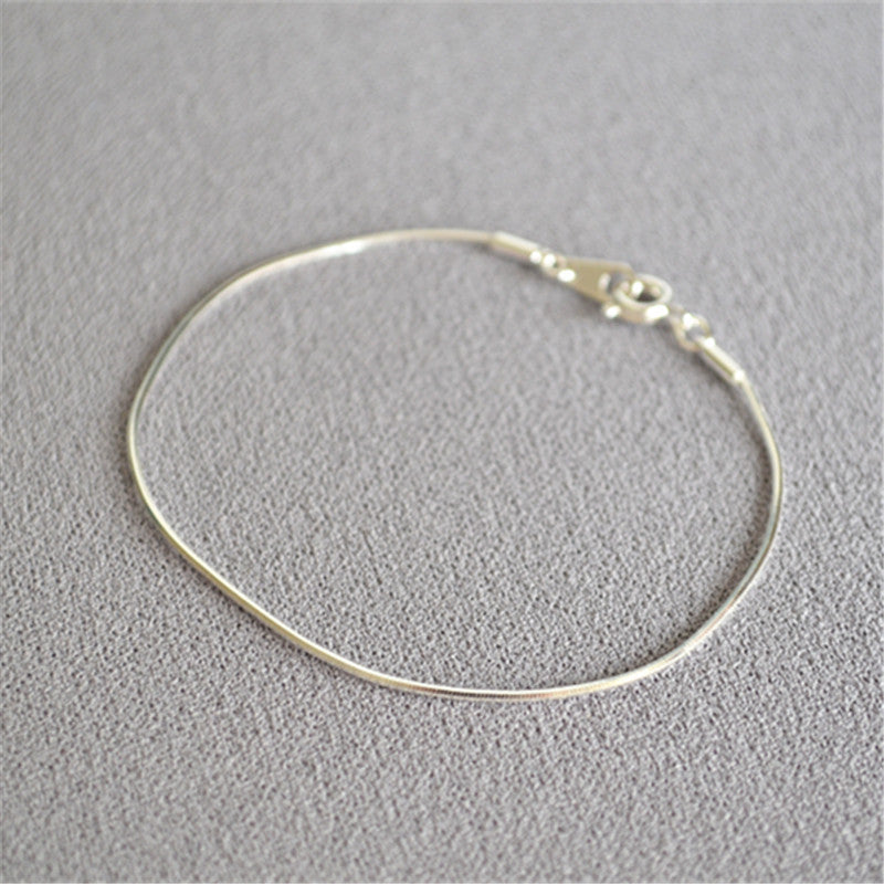 Beautiful Gold Bracelet with Unique Style