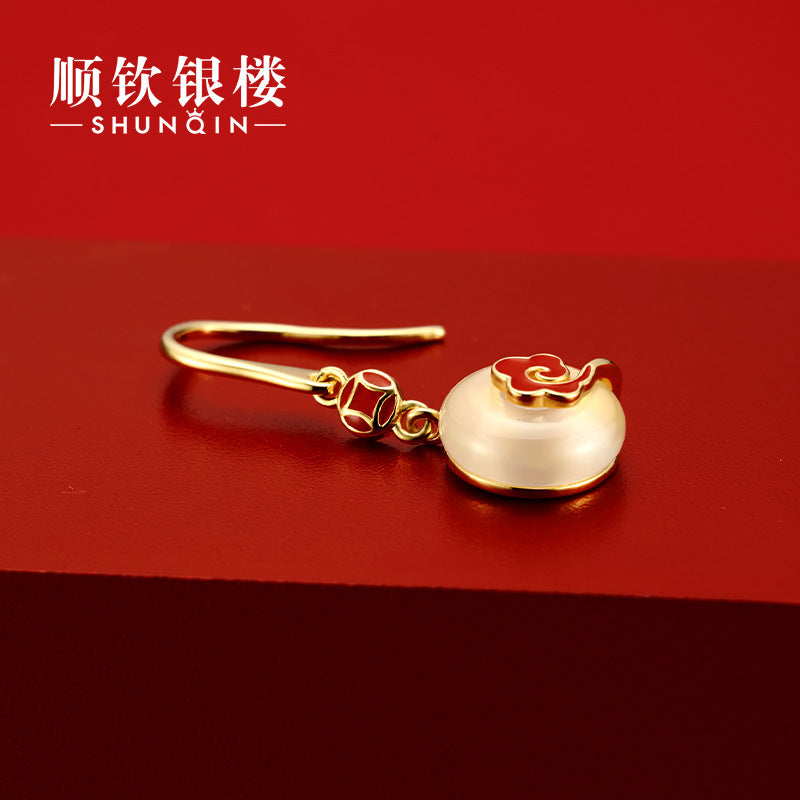 Stunning Silver Earring for Daily Wear