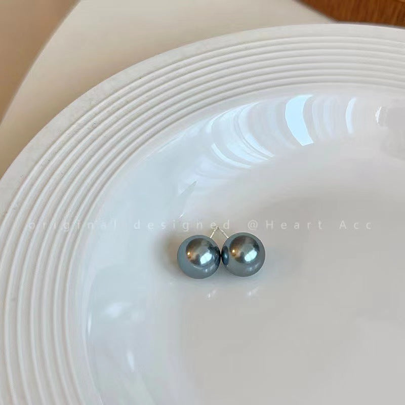 Charming Pearl Earring for Any Occasion