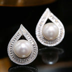 Beautiful Pearl Earring with Unique Style