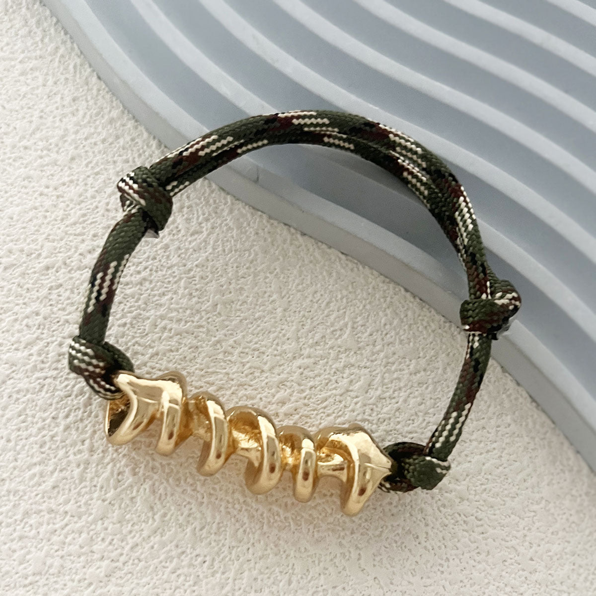 Beautiful Bracelet with Unique Style