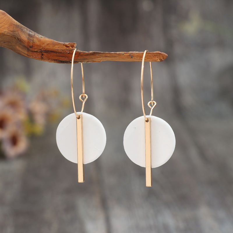 Charming Earring for Any Occasion
