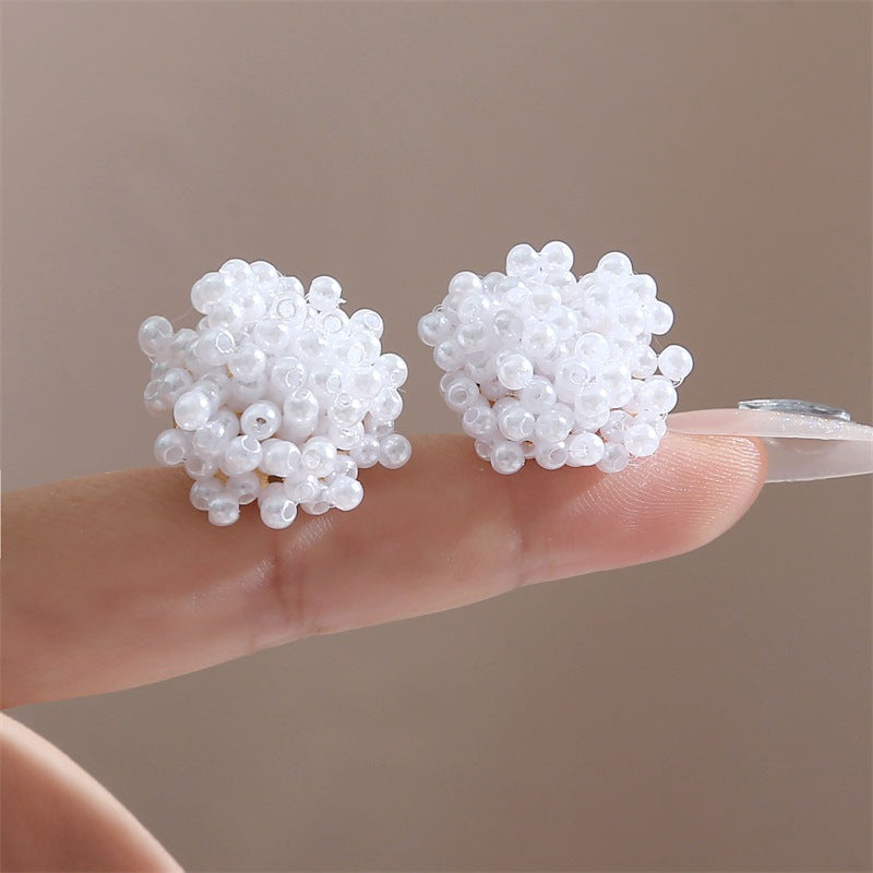 Beautiful Pearl Earring with Unique Style