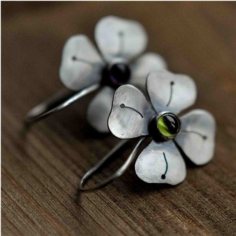 Beautiful Pearl Earring with Unique Style