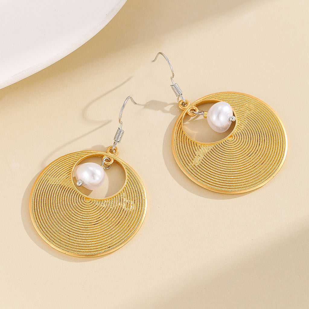 Elegant Pearl Earring for Every Occasion