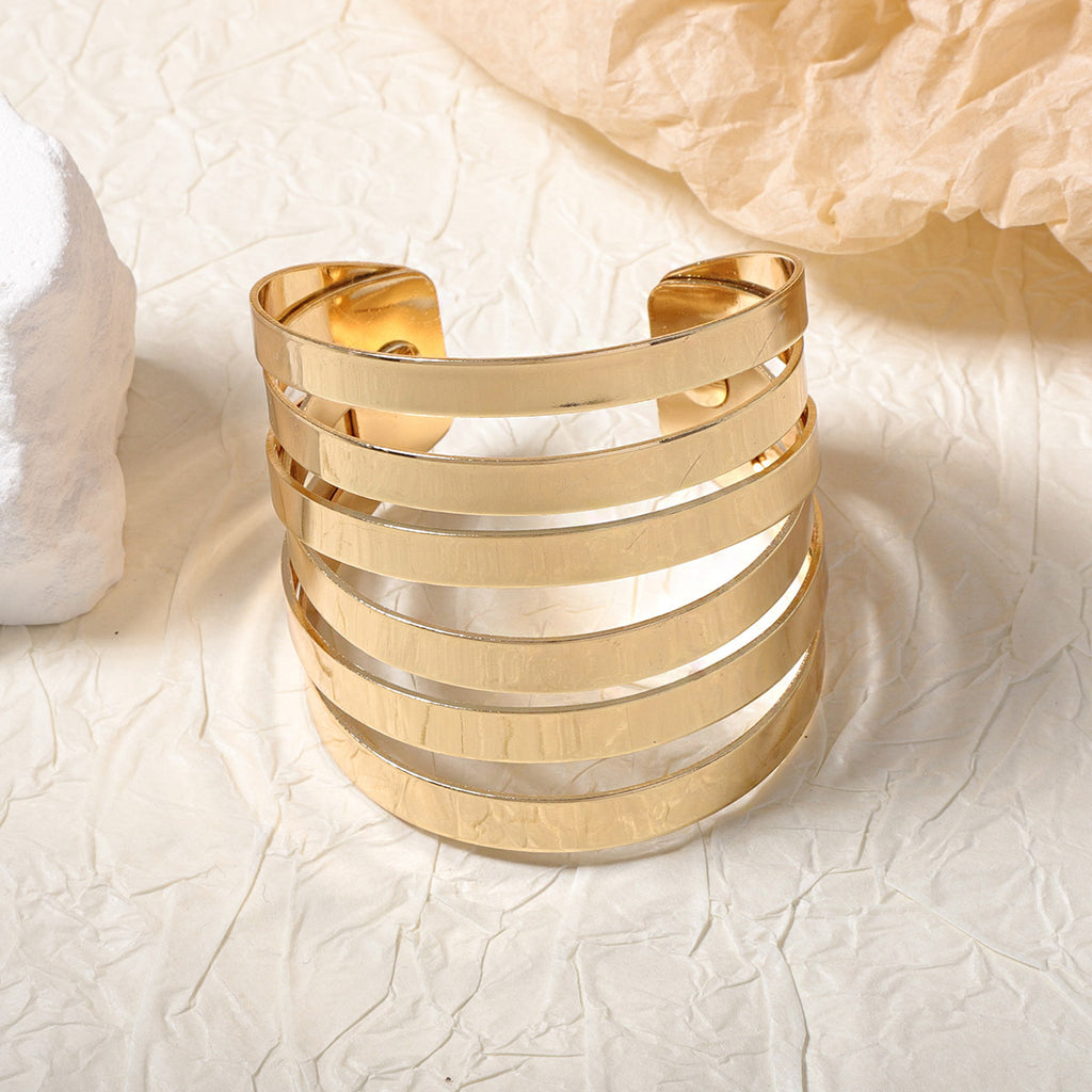 Charming Bracelet for Any Occasion