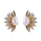 Beautiful Pearl Earring with Unique Style