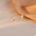 Beautiful Pearl Earring with Unique Style