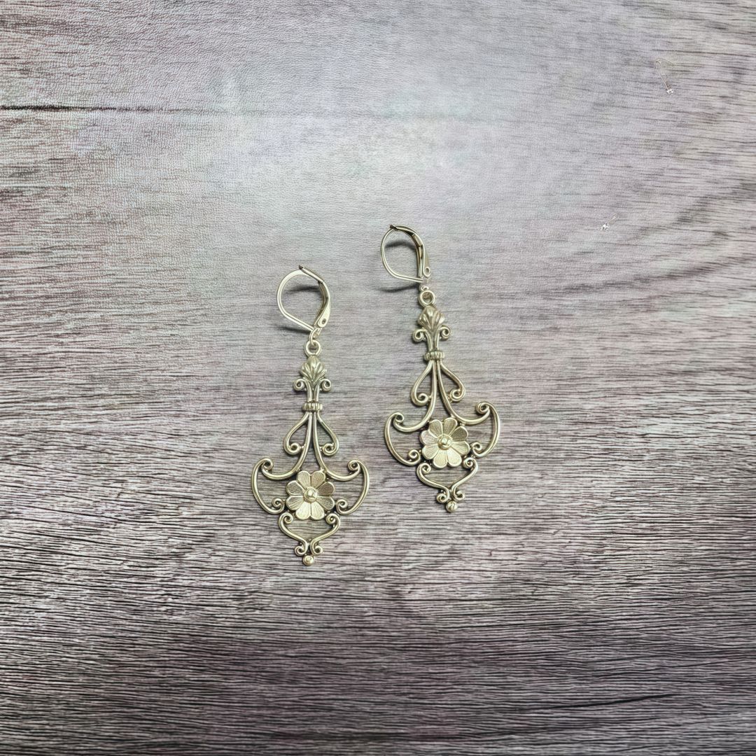 Classic Earring with Timeless Appeal