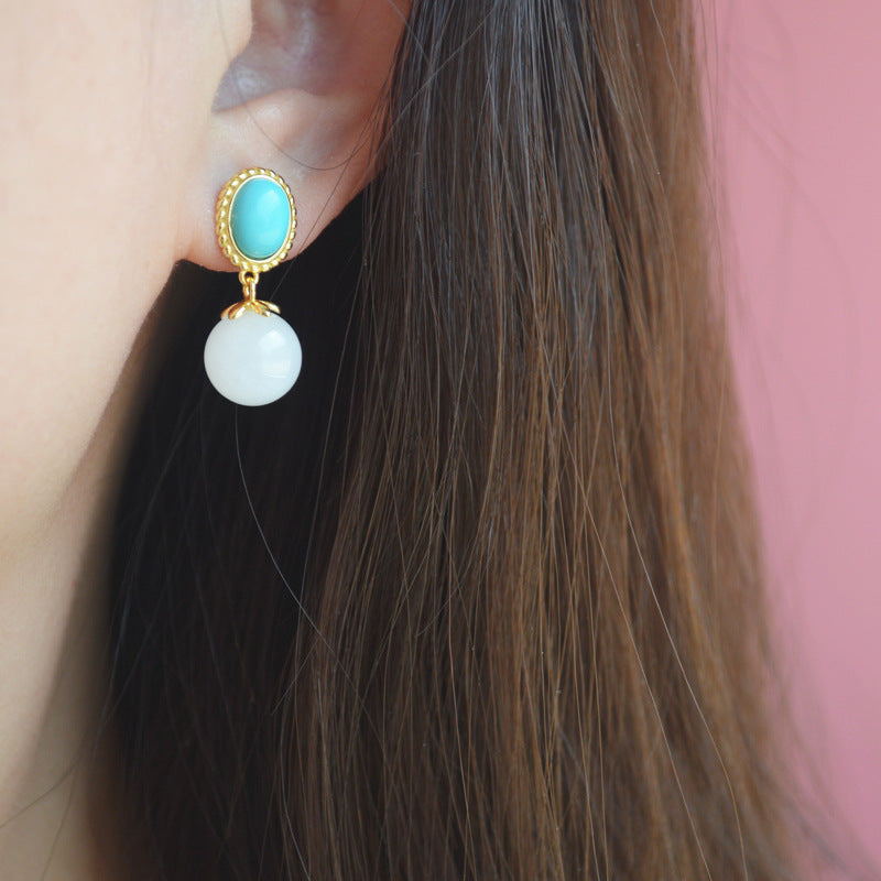 Vintage Handmade Gold Earring