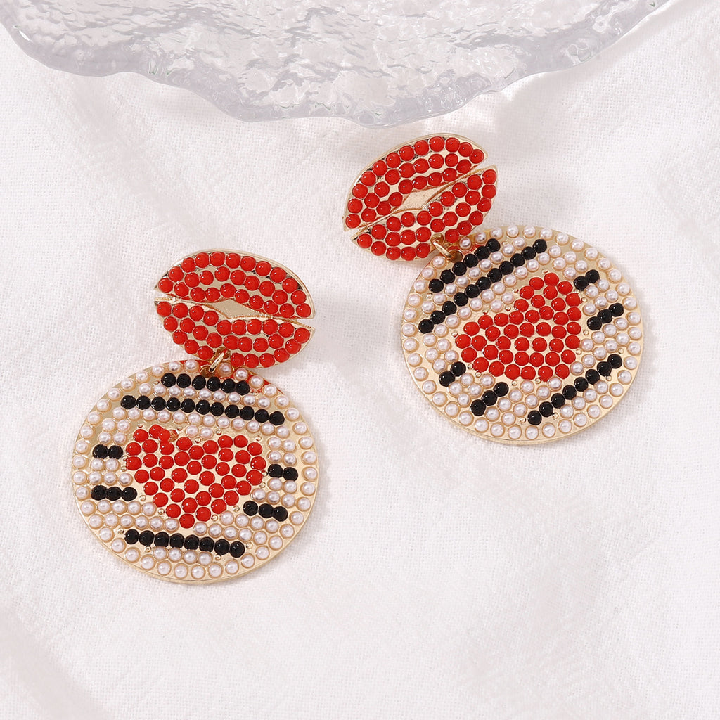 Charming Pearl Earring for Any Occasion