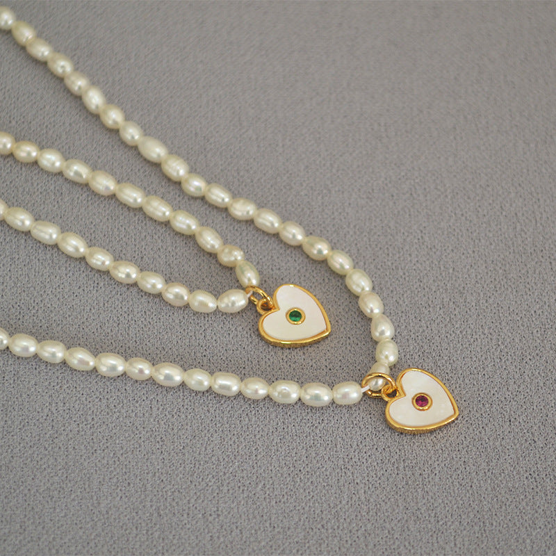 Beautiful Pearl Necklace with Unique Style