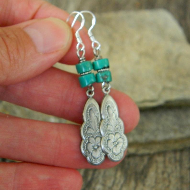 Classic Earring with Timeless Appeal