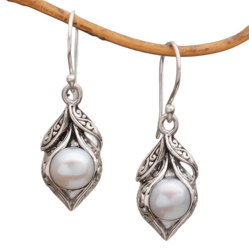 A Beautiful Silver Earring with Unique Style