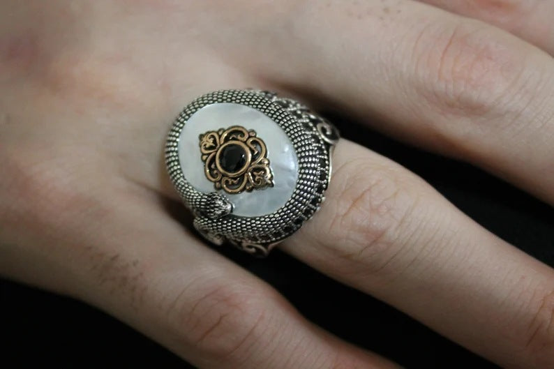 Elegant Pearl Ring for Every Occasion