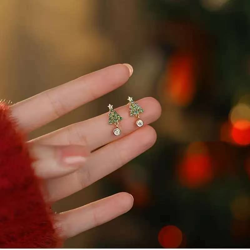 Vintage Handmade Earring