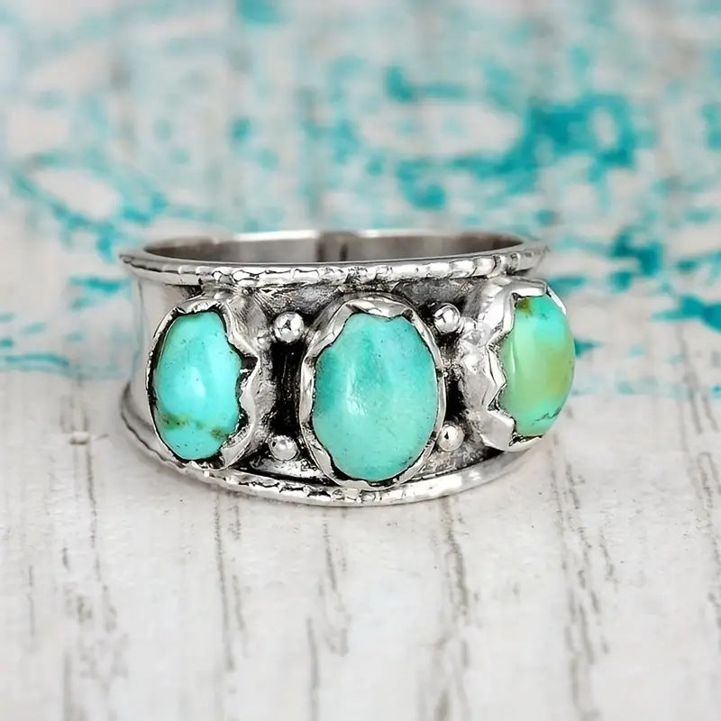 Classic Ring with Timeless Appeal