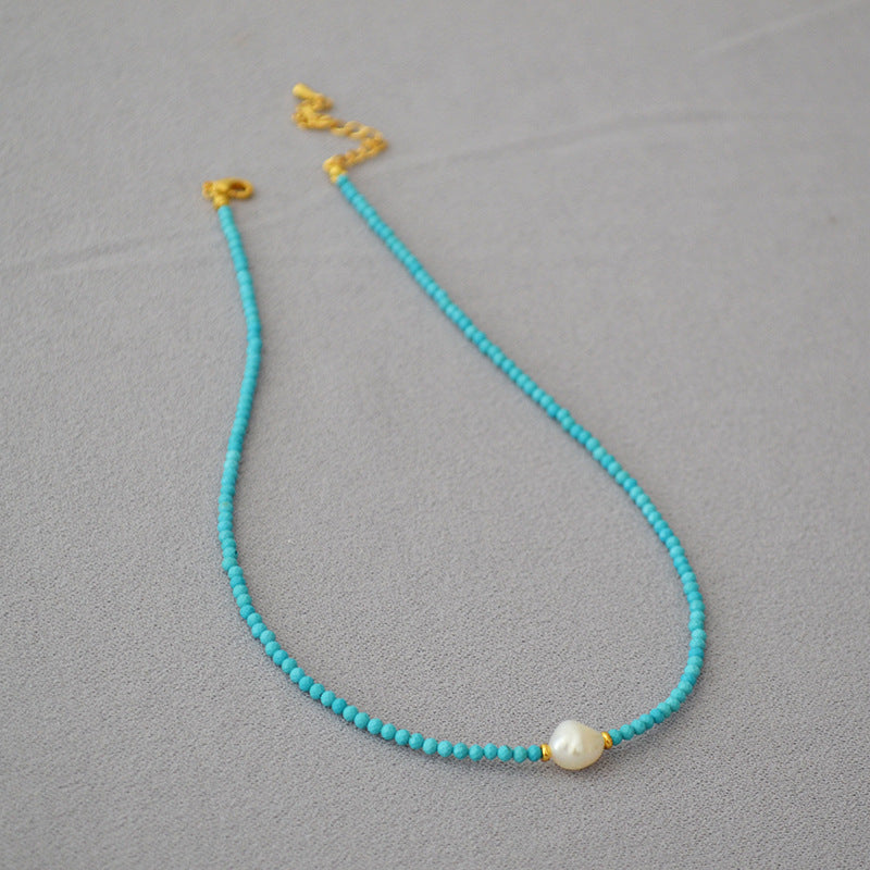 Beautiful Pearl Necklace with Unique Style