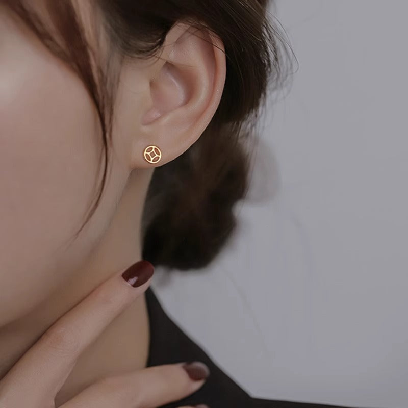 Vintage Handmade Earring