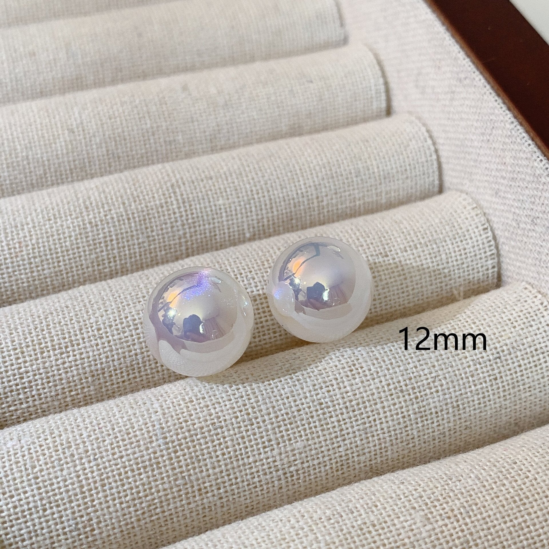 Beautiful Pearl Earring with Unique Style